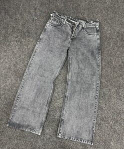 Alternative view of Jeans